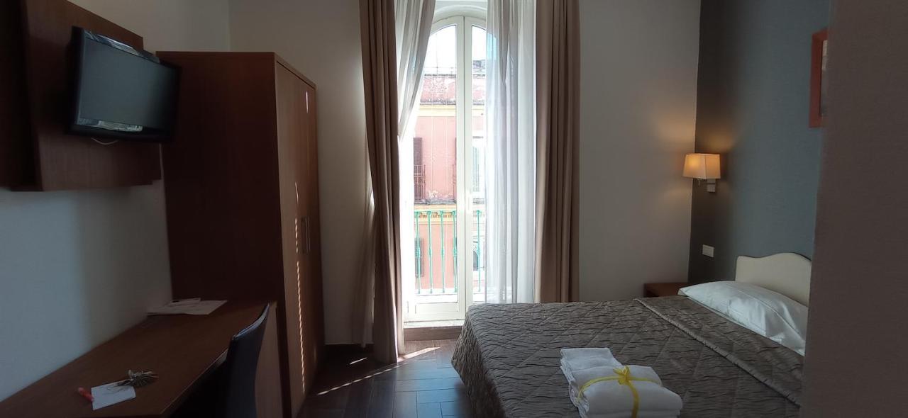 Rome Travellers Hotel Kültér fotó