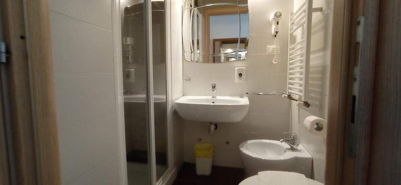 Rome Travellers Hotel Kültér fotó