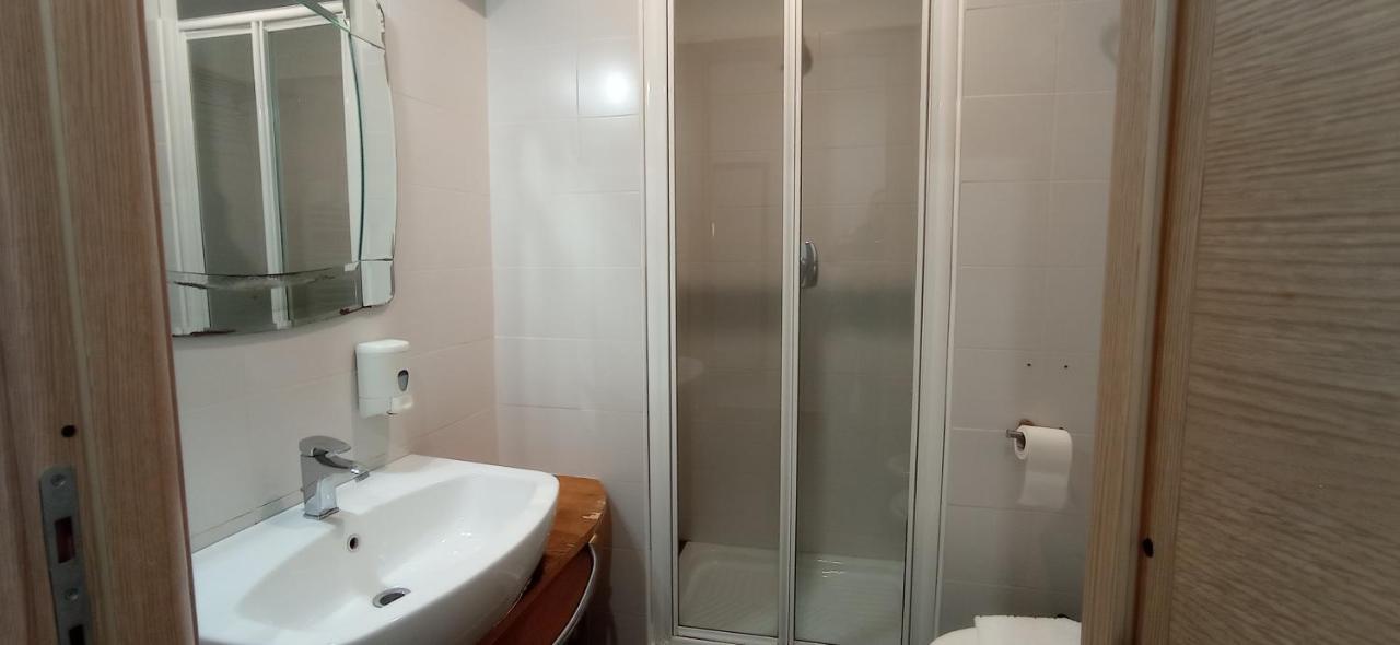 Rome Travellers Hotel Kültér fotó