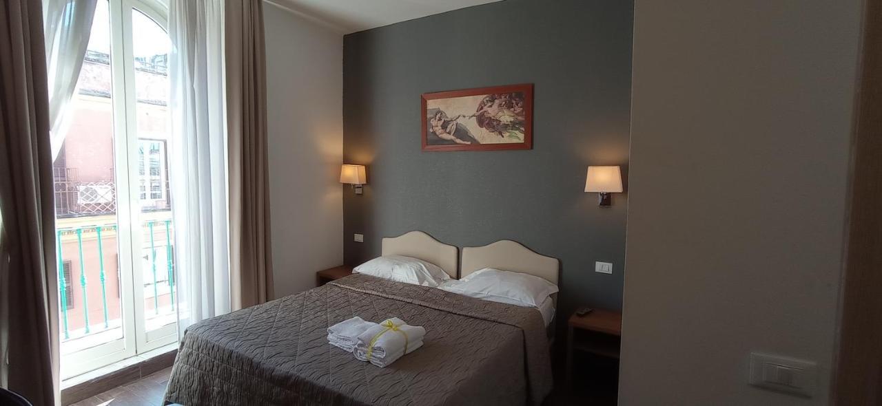 Rome Travellers Hotel Kültér fotó